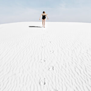 TO BE ALONE-Show Size